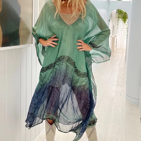 FLASH SALE: OFFER $185, Vintage 70’s Kaftan, Sourced by Chasing Unicorns - Picture 8 of 17